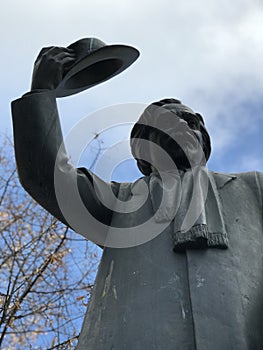 Statue of Sholem Aleichem in Kyiv, Ukraine photo